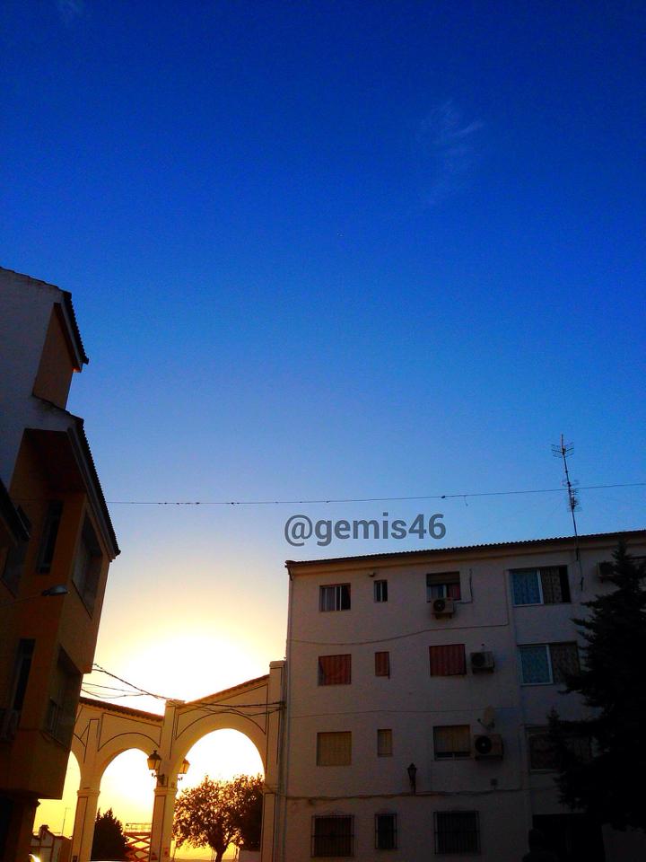 1382795_10151659775650474_449157522_n