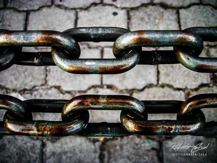 © Roberto Cabral - 2015 Blog: www.puraessenza.wordpress.com