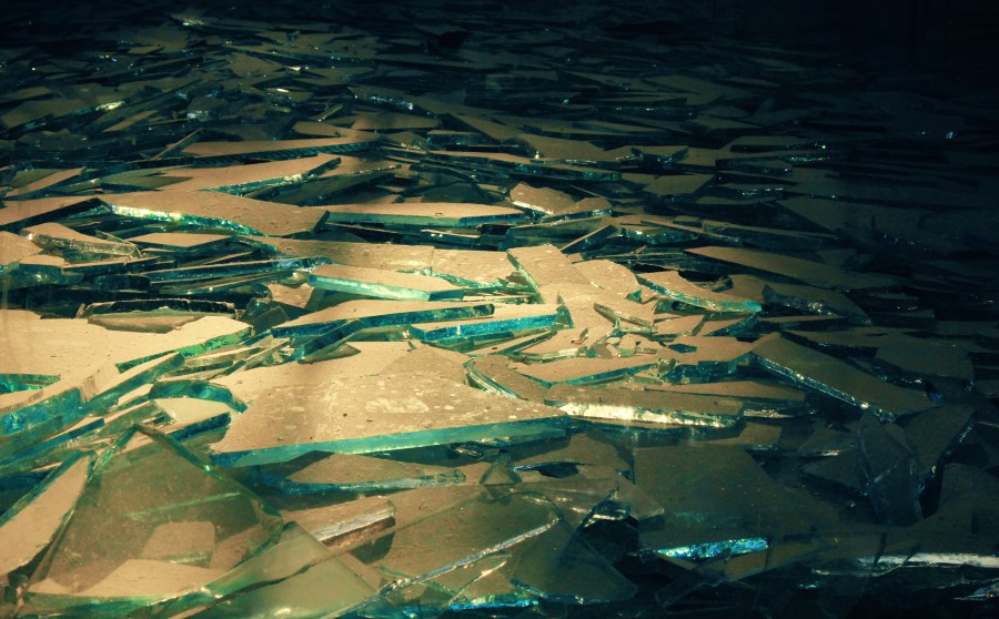 Glass. Foto: IvanPais. CC0 Public Domain.