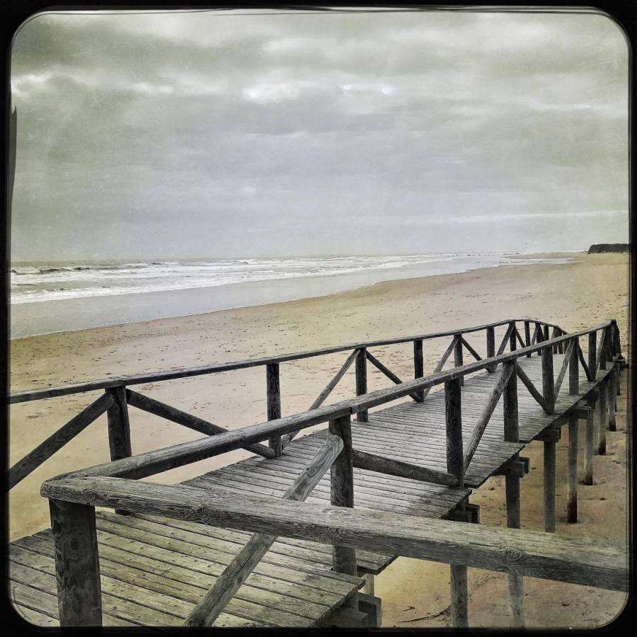 Somewhere below the rainbow. All rights reserved.